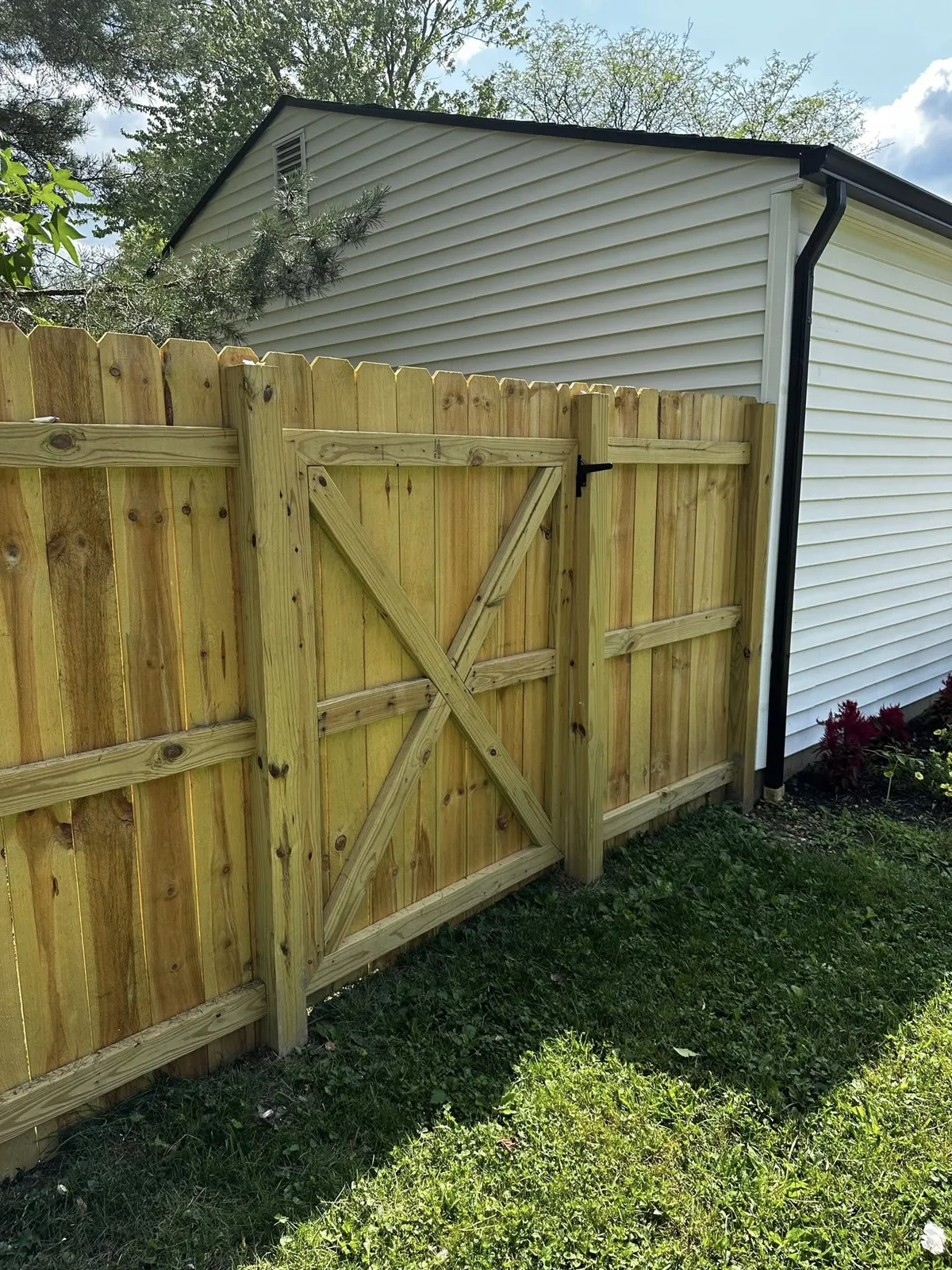 Wood privacy fence gate, Columbus OH by Iron Edge Outdoor