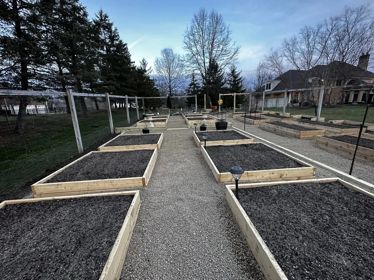 Raised garden beds gravel, Columbus OH by Iron Edge Outdoor