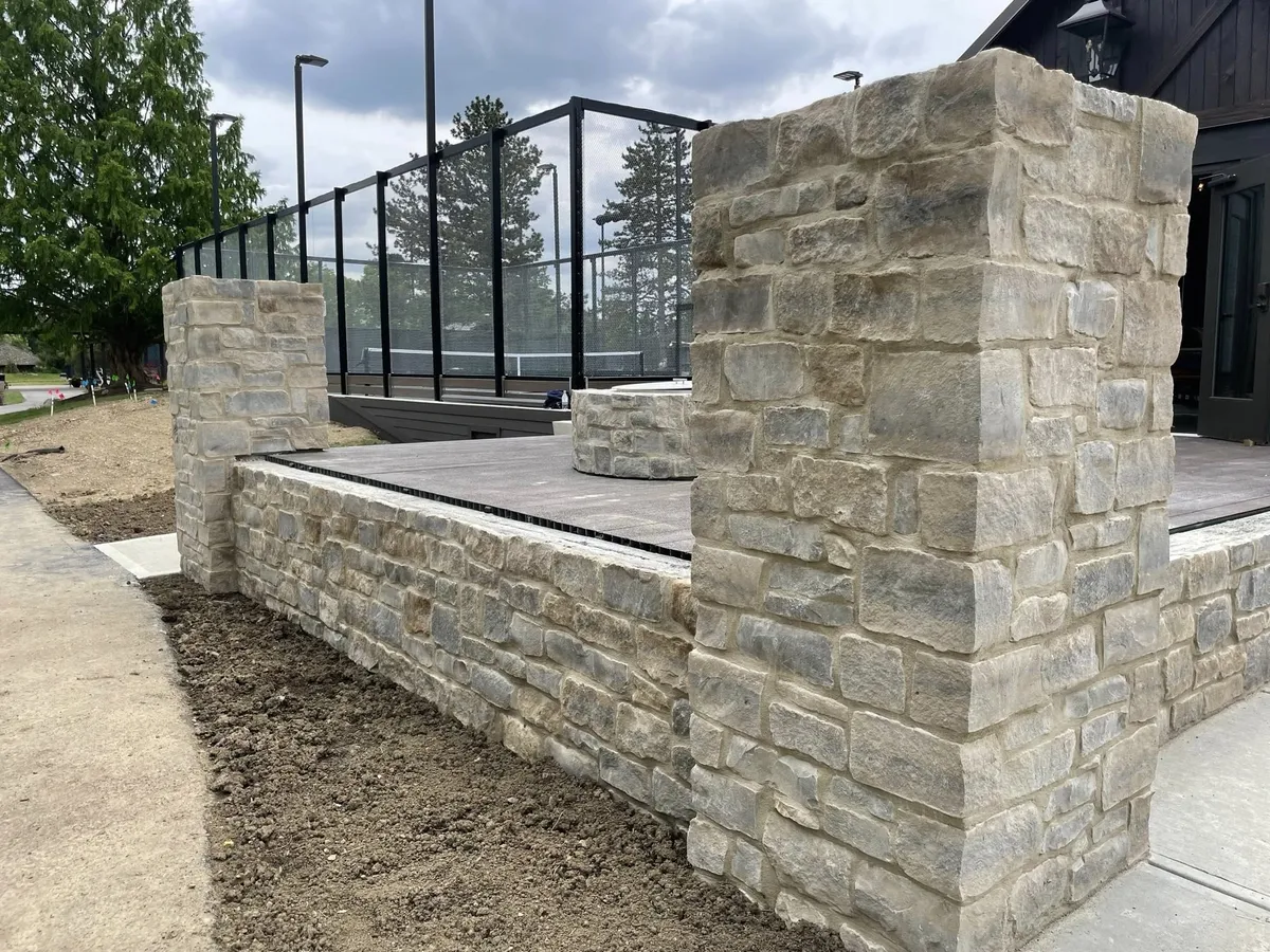 Stone wall pillars, Columbus OH by Iron Edge Outdoor