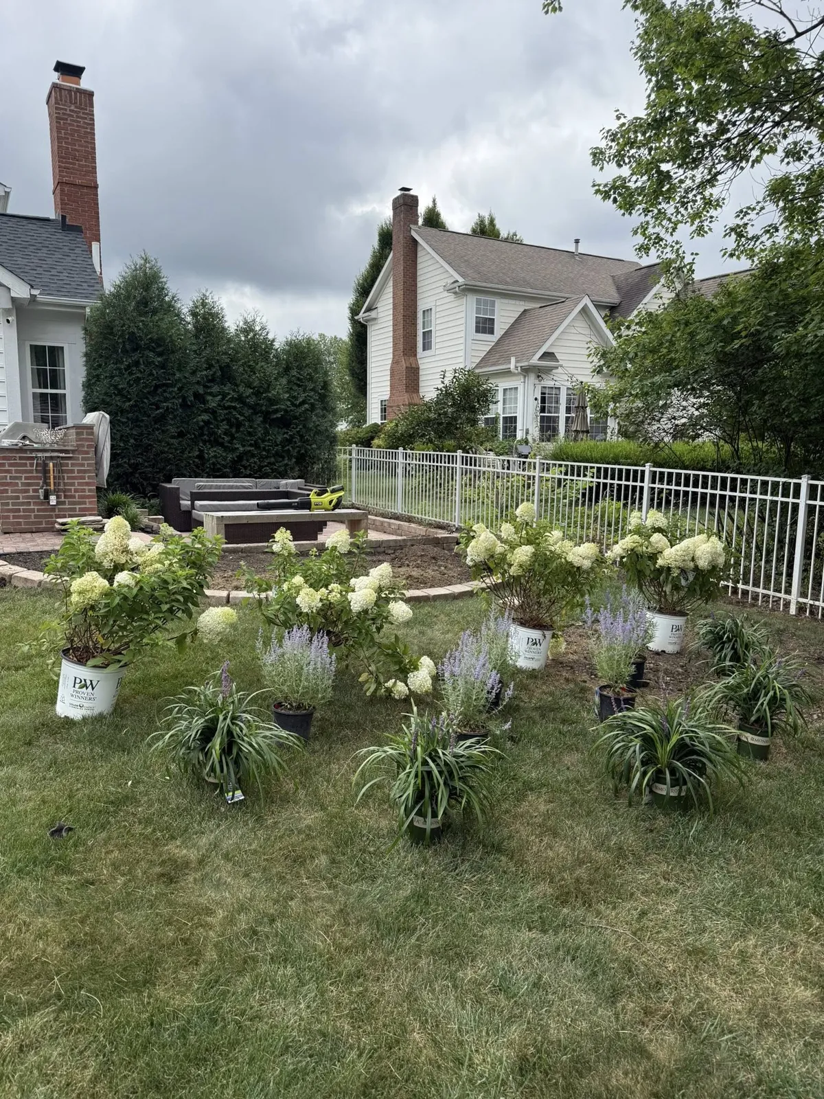 Patio with fire pit area, Columbus OH by Iron Edge Outdoor